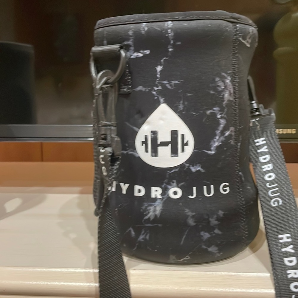 hydrojug sleeve